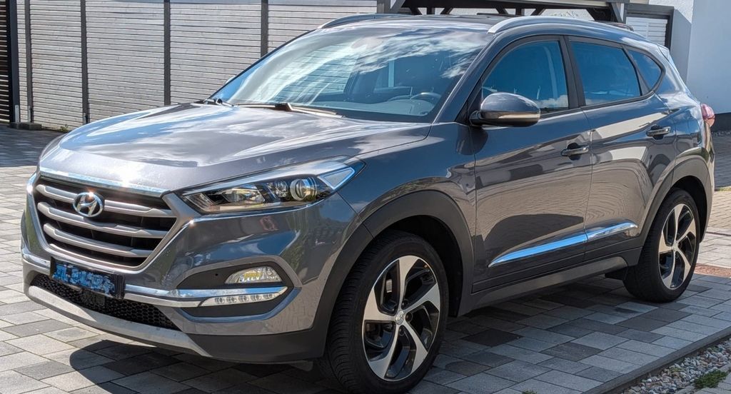 Hyundai TUCSON 49.893 km 16.999 € Dummerstorf 18196