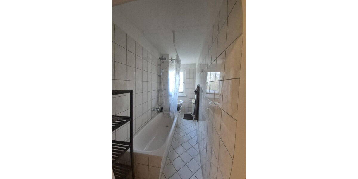 Etagenwohnung Rostock Südstadt - 3 Zimmer, 63 m&sup2;, 225.000&euro; | Angebot:26150651