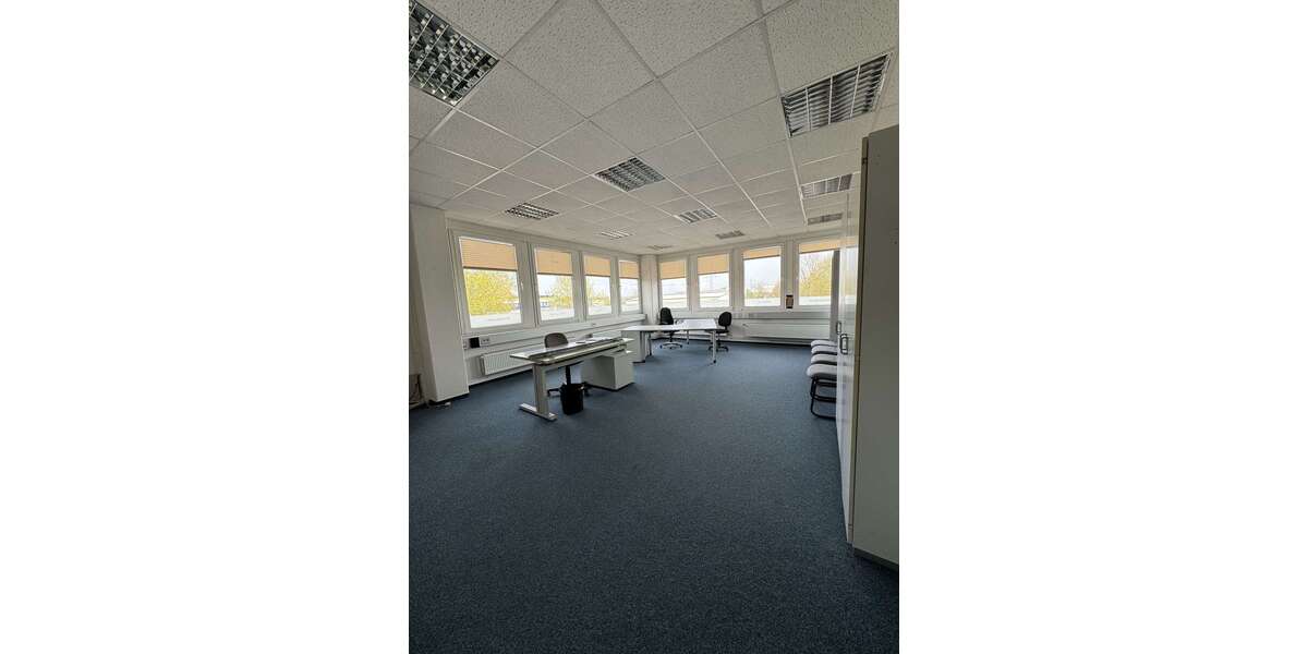 Büro in Kavelstorf 938 € 134 m² zimmer