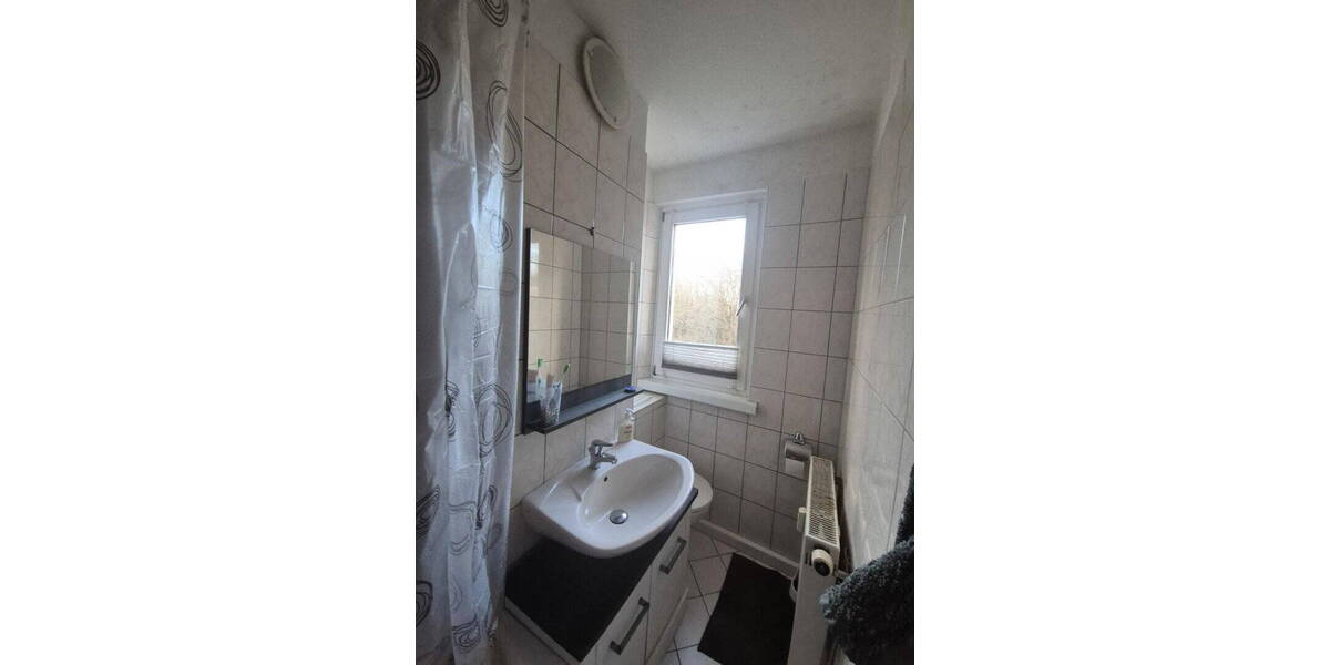 Etagenwohnung Rostock Südstadt - 3 Zimmer, 63 m&sup2;, 225.000&euro; | Angebot:26150651