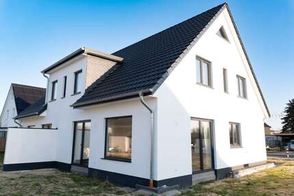 Haus Rostock Lütten Klein - 5 Zimmer, 127 m&sup2;, 499.500&euro; | Angebot:24607462