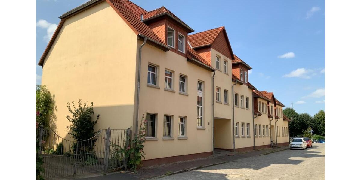 Dachgeschoßwohnung Bützow - 3 Zimmer, 75 m&sup2;, 590&euro; | Angebot:25269646