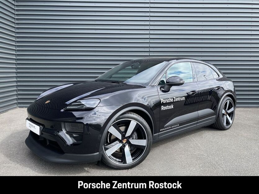 Porsche Macan 6.990 km 84.750 € Papendorf 18059