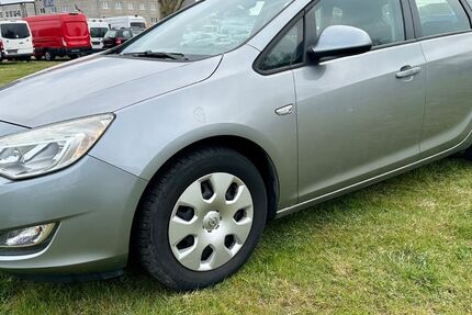 Opel Astra 181.912 km 2.000 &euro; Rostock 18147