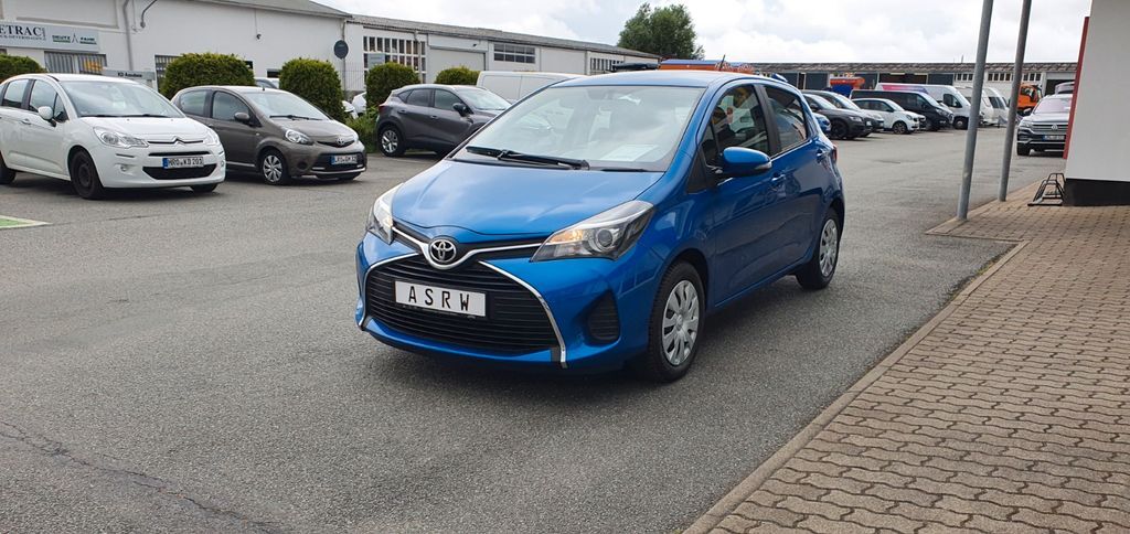 Toyota Yaris 105.290 km 9.400 € Rostock- Sievershagen 18069