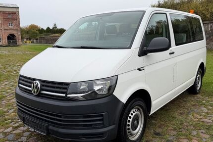 VW T6 Transporter 292.361 km 10.400 &euro; Tessin 18195