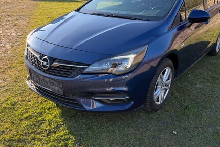 Opel Astra 77.142 km 7.800 &euro; Tessin 18195