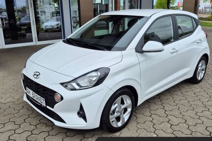 Hyundai i10 9.900 km 13.390 &euro; Rostock 18146