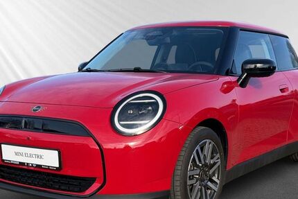 Mini Cooper E 6.900 km 28.814 &euro; Rostock 18146