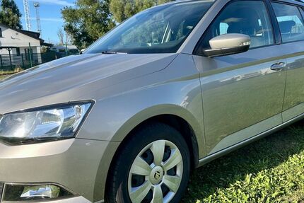 Skoda Fabia 154.980 km 4.500 &euro; Rostock 18147
