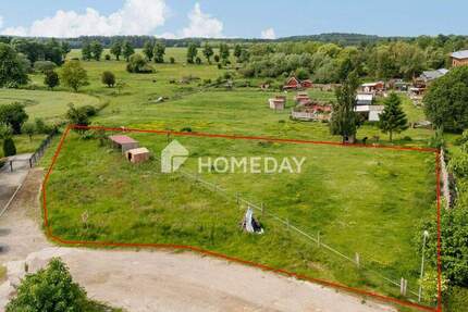 Teilbares Grundstück mit Potenzial in Altenhagen zimmer