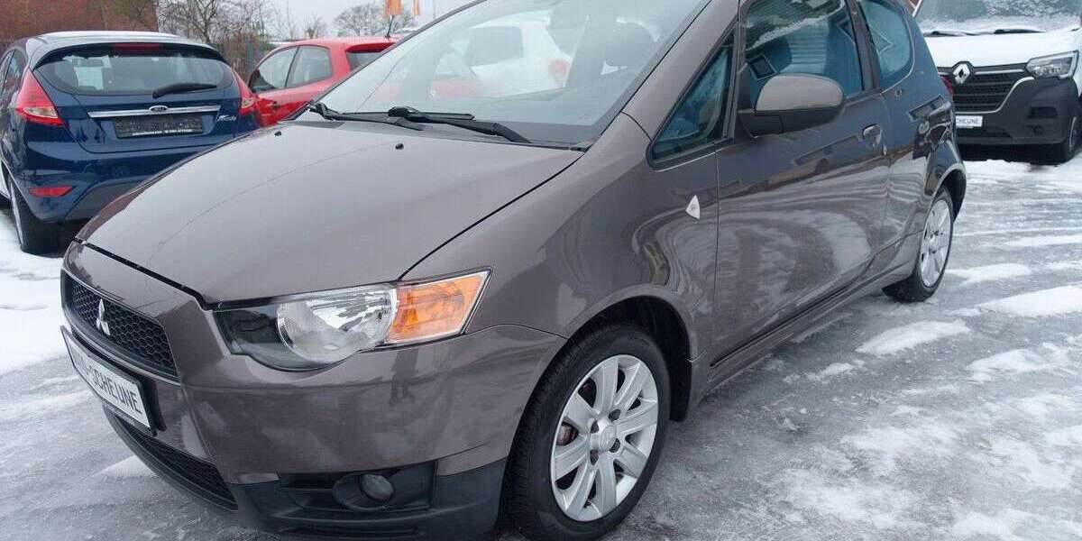 Mitsubishi Colt 74.000 km 4.900 &euro; Rostock 18107