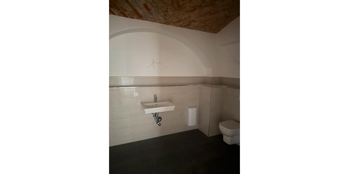 Erdgeschoßwohnung Sanitz - 4 Zimmer, 165 m&sup2;, 1.790&euro; | Angebot:26411628