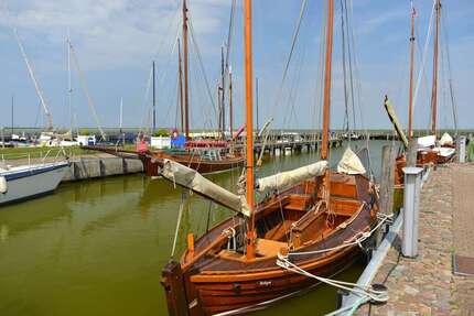 NUR 350 METER BIS ZUM BODDENHAFEN... - Grundstück Dierhagen | Angebot:27503899