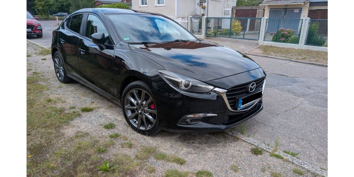 Mazda 3 109.182 km 11.999 &euro; Rostock 18069