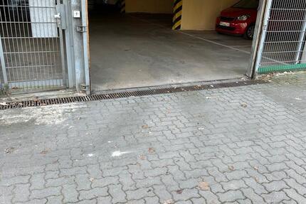 Garagen / Stellplätze Rostock Evershagen - 30&euro; | Angebot:24617097