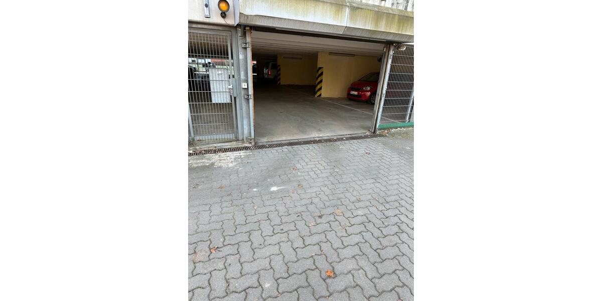 Garagen / Stellplätze Rostock Evershagen - 30&euro; | Angebot:24617097