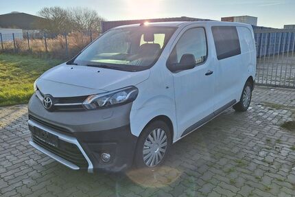 Toyota Proace (Verso) 157.500 km 15.390 &euro; Klein Schwaß 18198