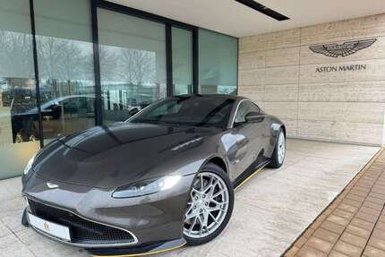 Aston Martin V8
