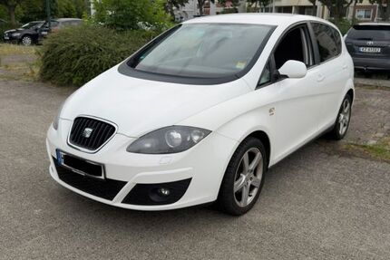 Seat Altea 54.000 km 4.900 &euro; Rostock 18147