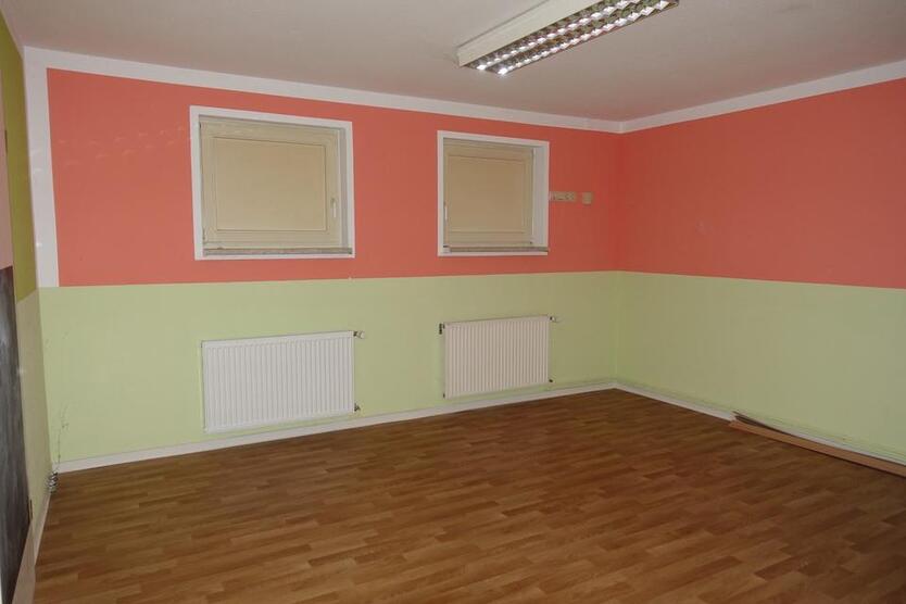 Büro- Praxisfläche zimmer