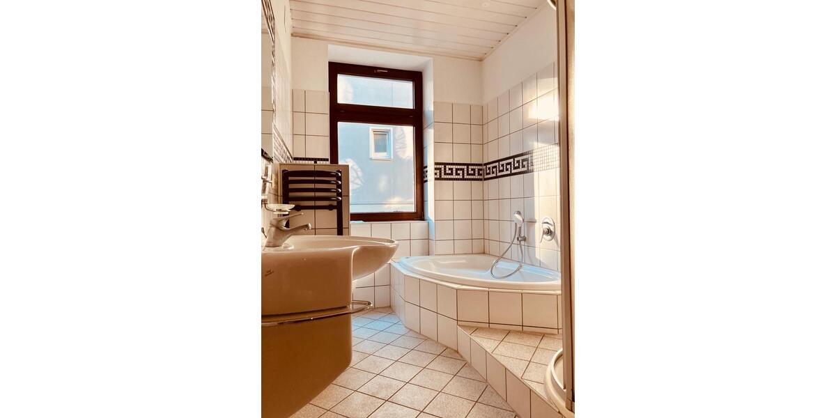Erdgeschoßwohnung Rostock Hansaviertel - 1 Zimmer, 16 m&sup2;, 490&euro; | Angebot:25794746