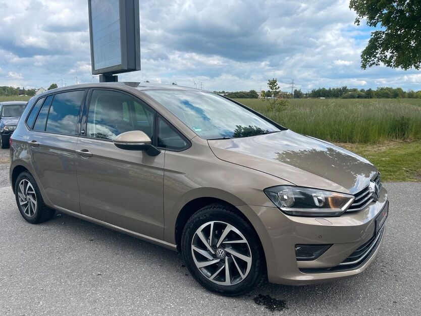 VW Golf 102.979 km 10.200 € Broderstorf 18184