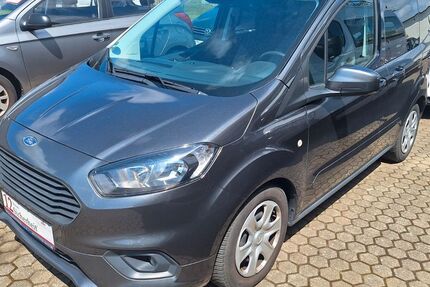 Ford Tourneo Courier 20.000 km 12.990 &euro; Rostock 18146
