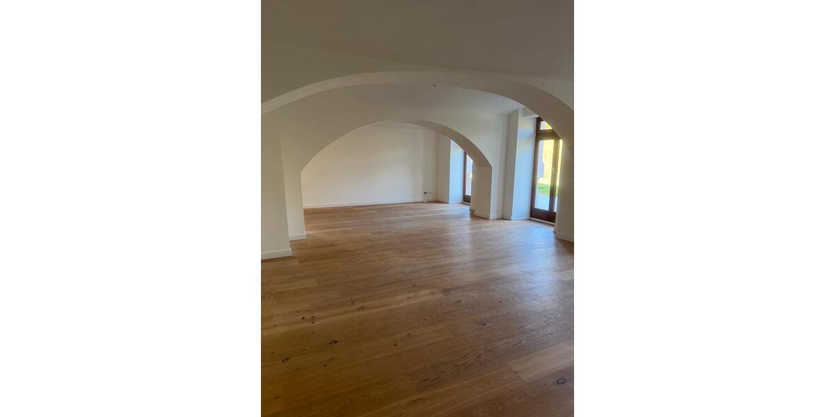 Erdgeschoßwohnung Sanitz - 4 Zimmer, 165 m&sup2;, 1.790&euro; | Angebot:26411628