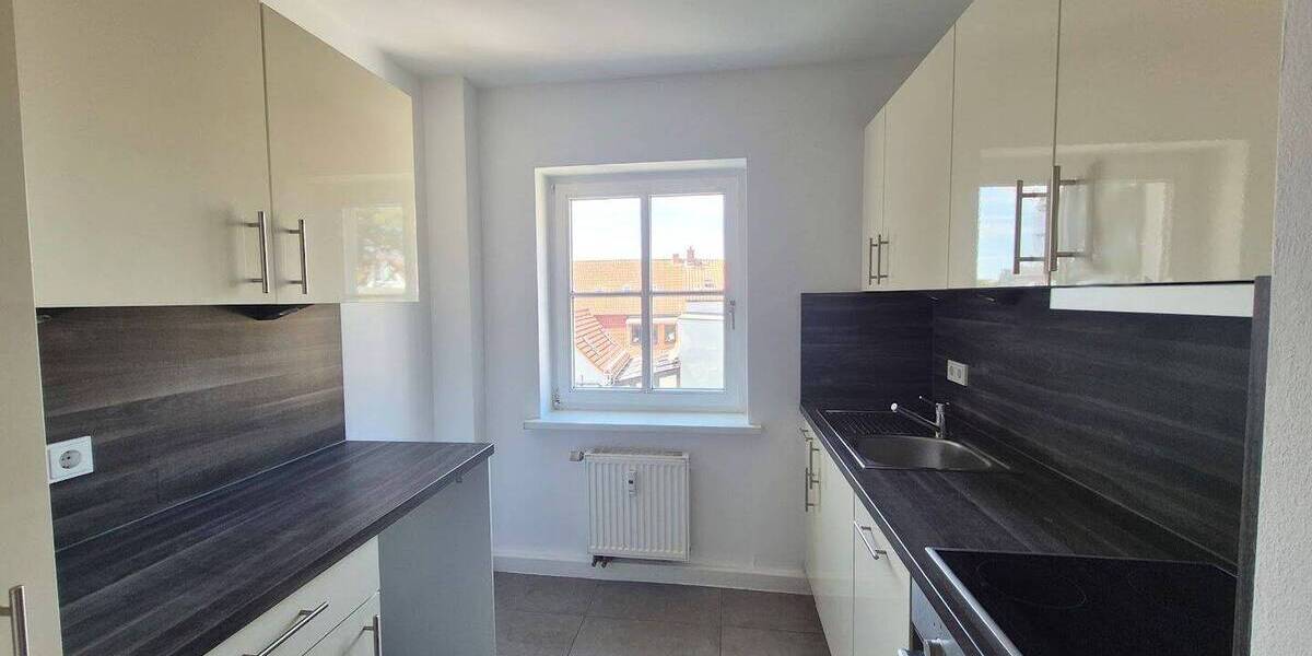 Etagenwohnung Rostock Stadtmitte - 2 Zimmer, 43 m&sup2;, 545&euro; | Angebot:26902478