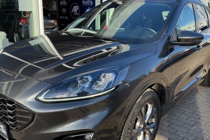Ford Kuga 32.500 km 22.690 € Rostock 18059