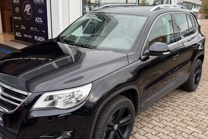 VW Tiguan 150.696 km 8.890 € Rostock 18059