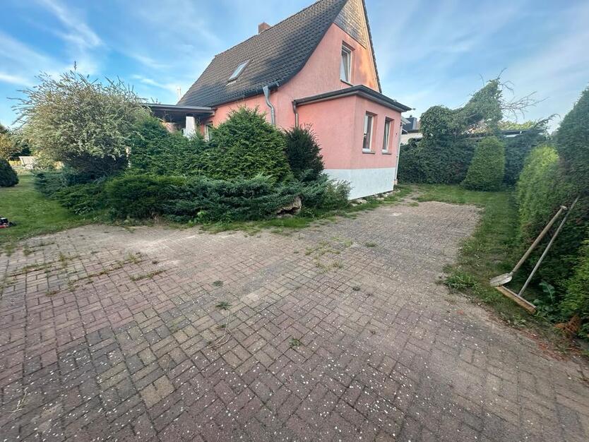 Wunderschönes Einfamilienhaus mit schönem Grundstück mit Aussicht