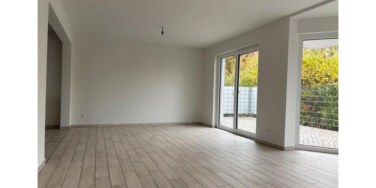 Einfamilienhaus Dierhagen - 5 Zimmer, 155 m&sup2;, 1.800&euro; | Angebot:23473928