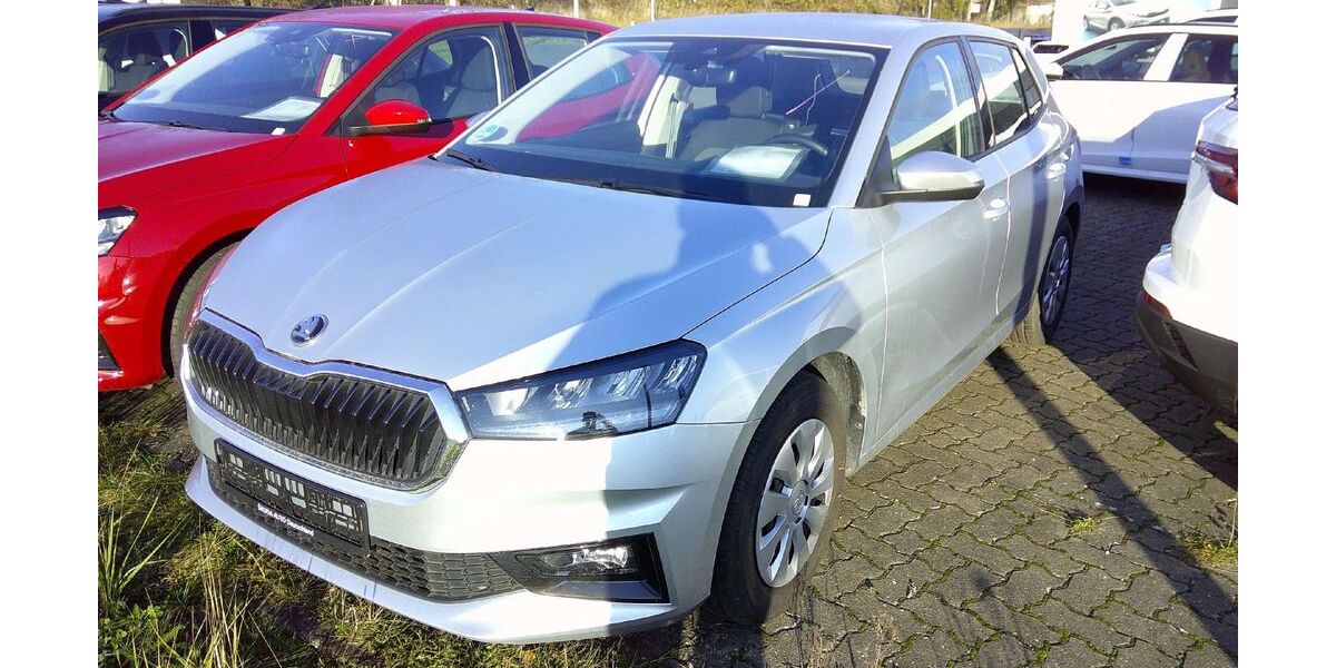 Skoda Fabia 3.200 km 18.990 &euro; Rostock 18069