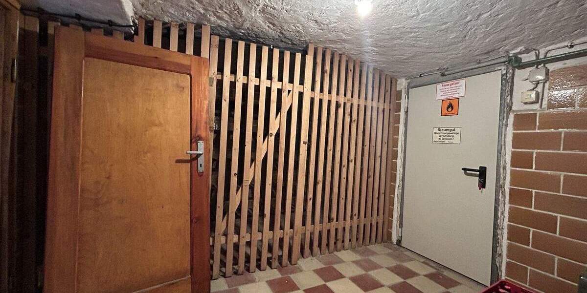 Mehrfamilienhaus, Wohnhaus Tessin - 1 Zimmer, 375 m&sup2;, 457.000&euro; | Angebot:25731048