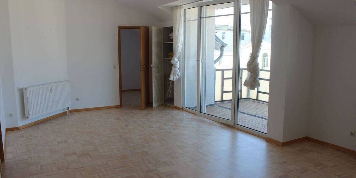 Etagenwohnung Rostock Seebad Warnemünde - 3 Zimmer, 77 m&sup2;, 1.280&euro; | Angebot:26203962