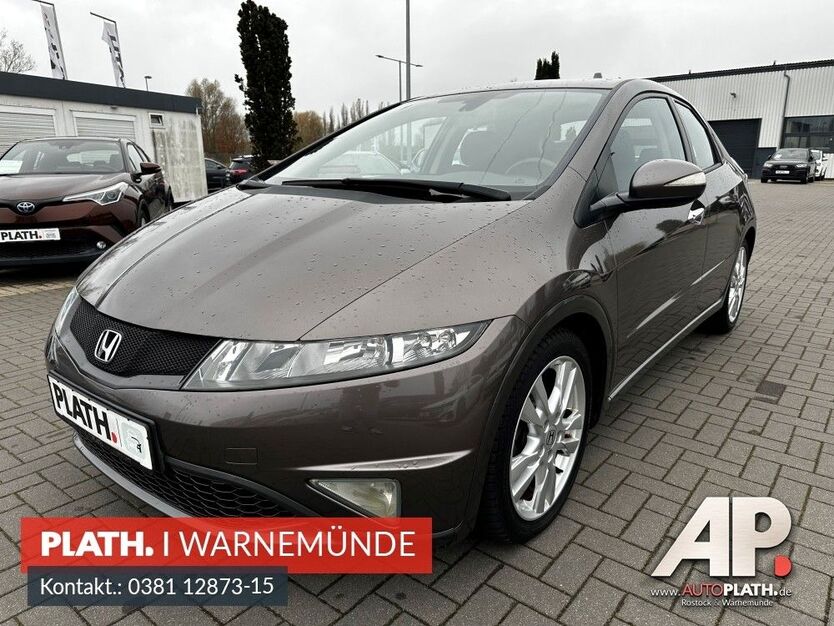 Honda Civic 76.203 km 8.390 € Rostock-Warnemünde 18119