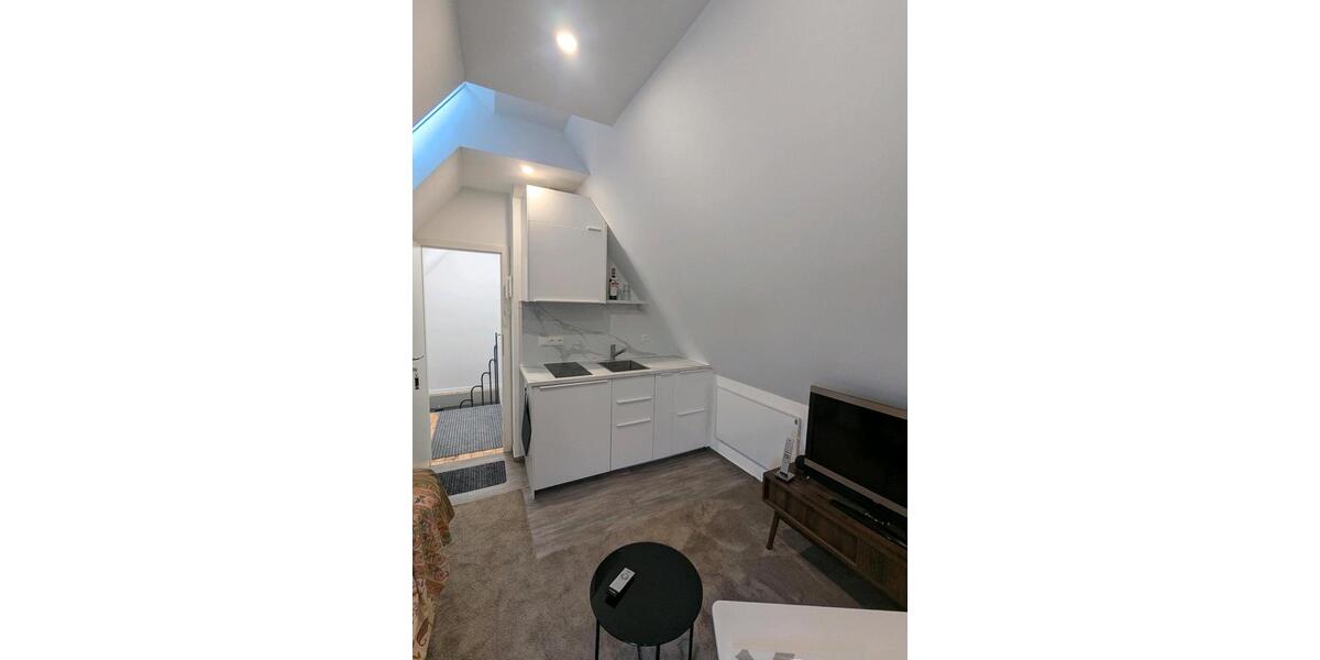 Dachgeschoßwohnung Papendorf - 1 Zimmer, 39 m&sup2;, 990&euro; | Angebot:27693856
