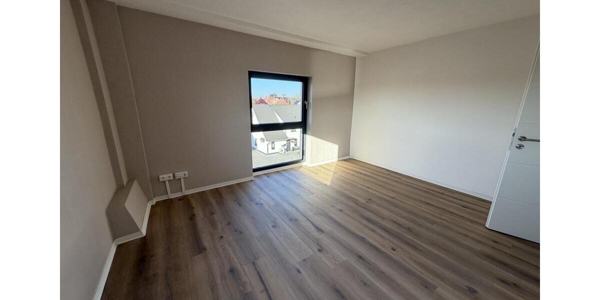 Etagenwohnung Bützow - 3 Zimmer, 85 m&sup2;, 840&euro; | Angebot:24944905