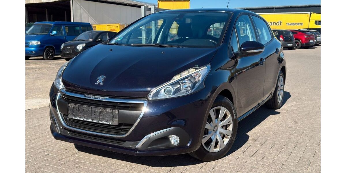 Peugeot 208 87.682 km 6.099 &euro; Tessin 18195