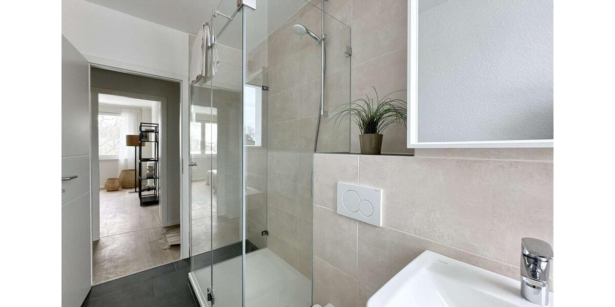 Etagenwohnung Sanitz - 5 Zimmer, 104 m&sup2;, 1.395&euro; | Angebot:25925494