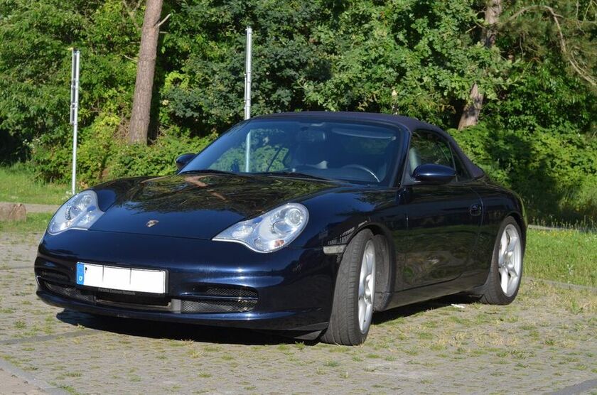 996