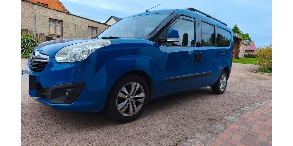 Opel Combo 94.000 km 12.599 &euro; Broderstorf 18184