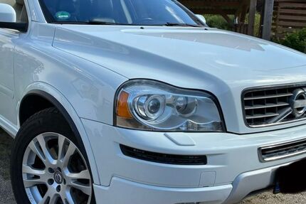 Volvo XC90 226.000 km 11.700 &euro; ELMENHORST-Lichtenhagen 18107