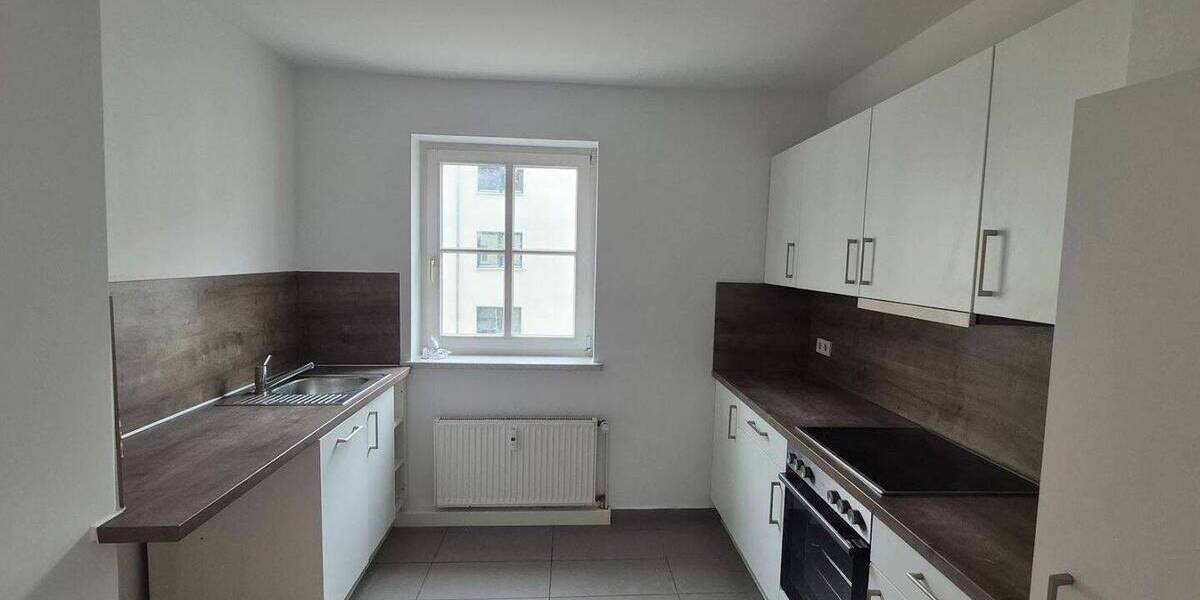 Etagenwohnung Rostock Stadtmitte - 3 Zimmer, 61 m&sup2;, 810&euro; | Angebot:26885940