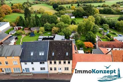 Haus zum Kaufen in Tessin 159.000 € 152 m² 6 zimmer