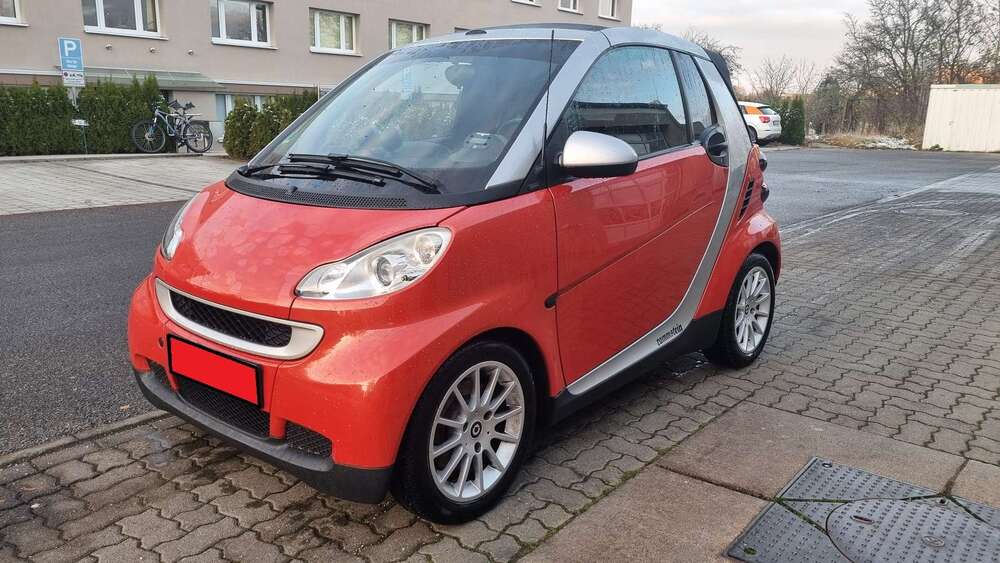 Smart forTwo 147.333 km 4.300 &euro; Rostock 18059