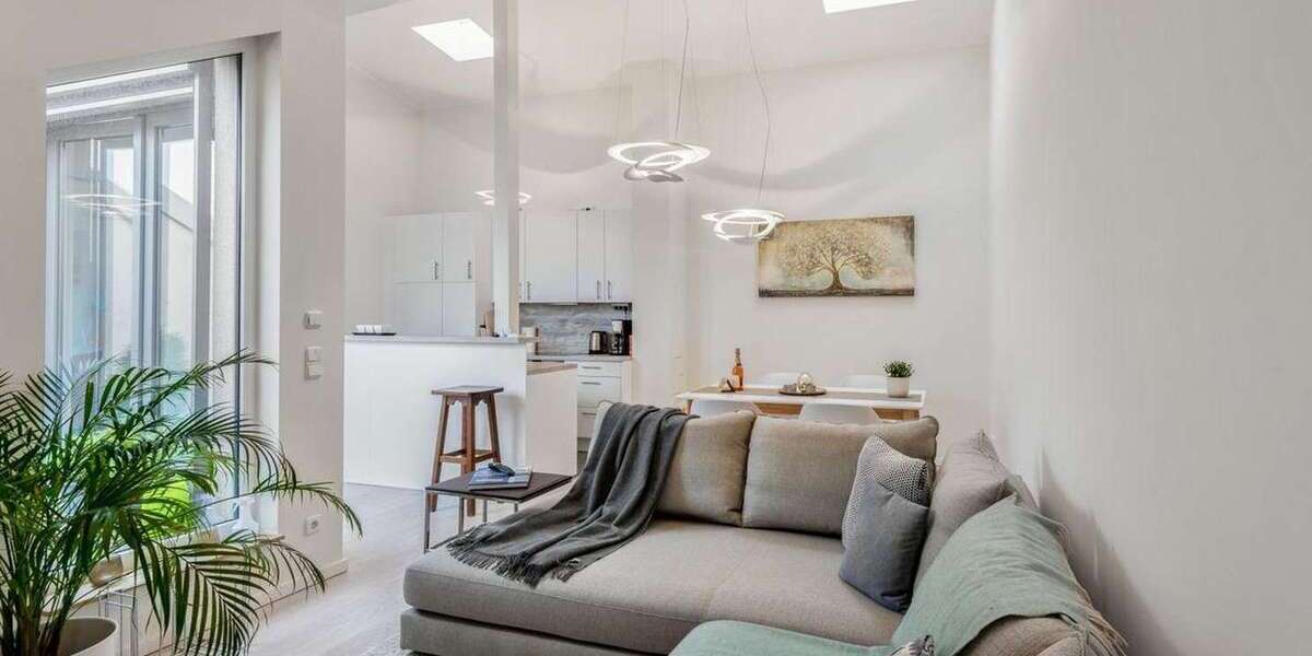Etagenwohnung Rostock Stadtmitte - 2 Zimmer, 60 m&sup2;, 379.990&euro; | Angebot:26732377
