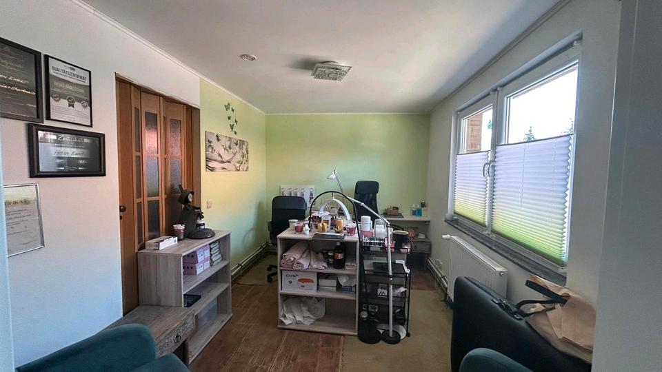 Einfamilienhaus Bützow - 7 Zimmer, 235 m&sup2;, 319.000&euro; | Angebot:26830785